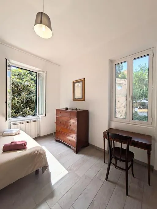 Boutique Apartment Near Saint Peter'S Rome